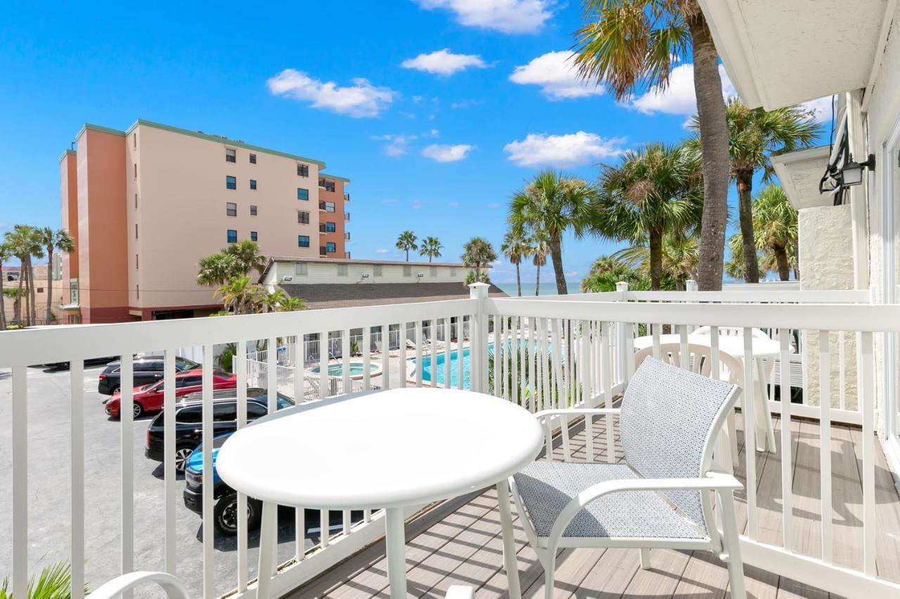 Grand Shores West Hotel St. Pete Beach Bagian luar foto