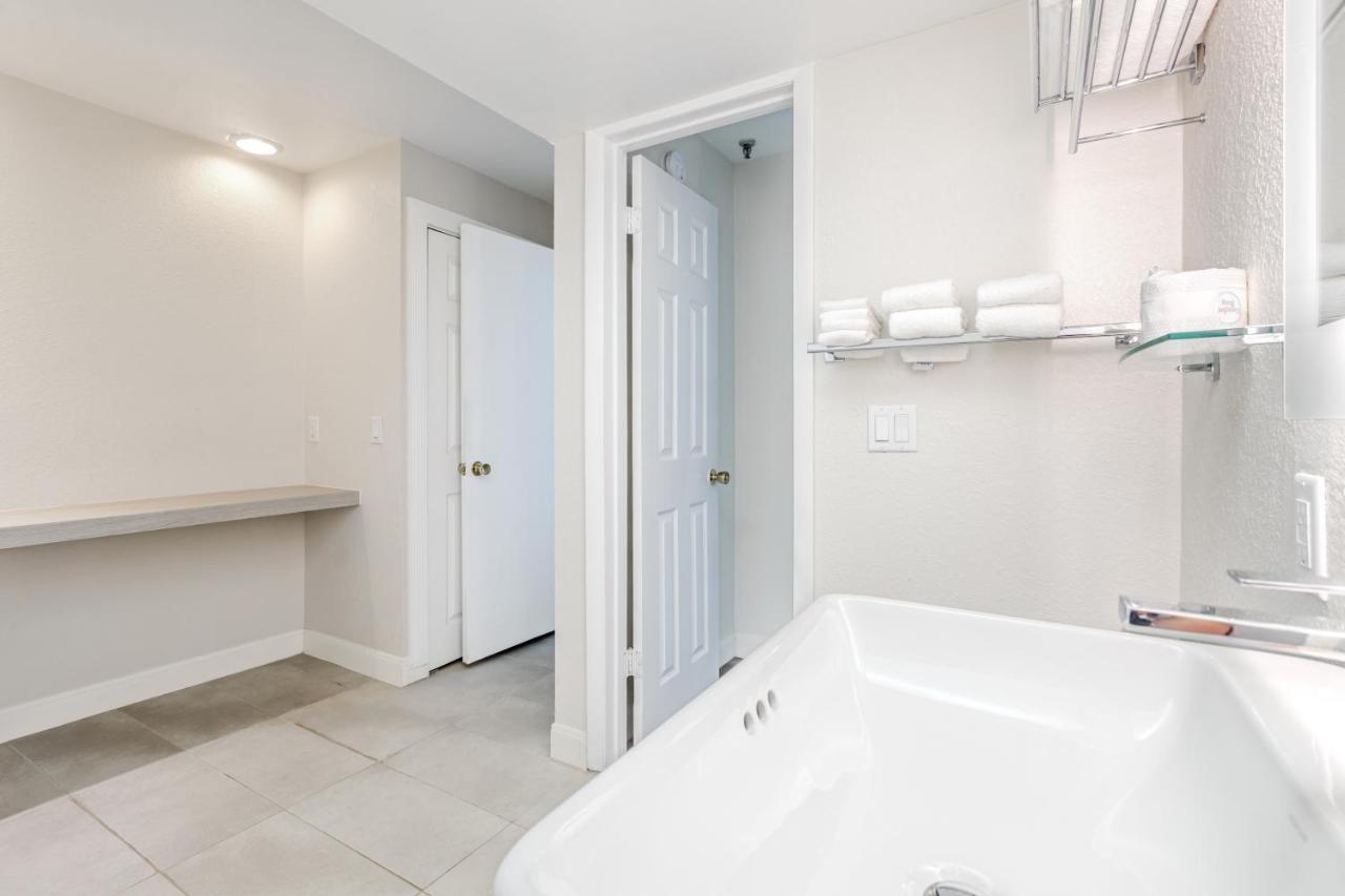 Grand Shores West Redington Shores Bagian luar foto